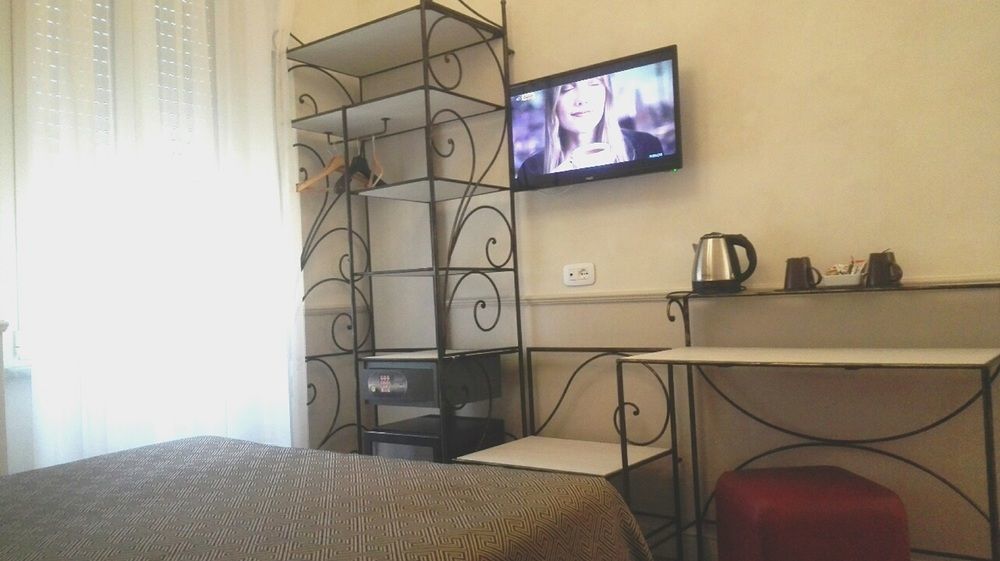 Residenza Cavallini Roma Ngoại thất bức ảnh