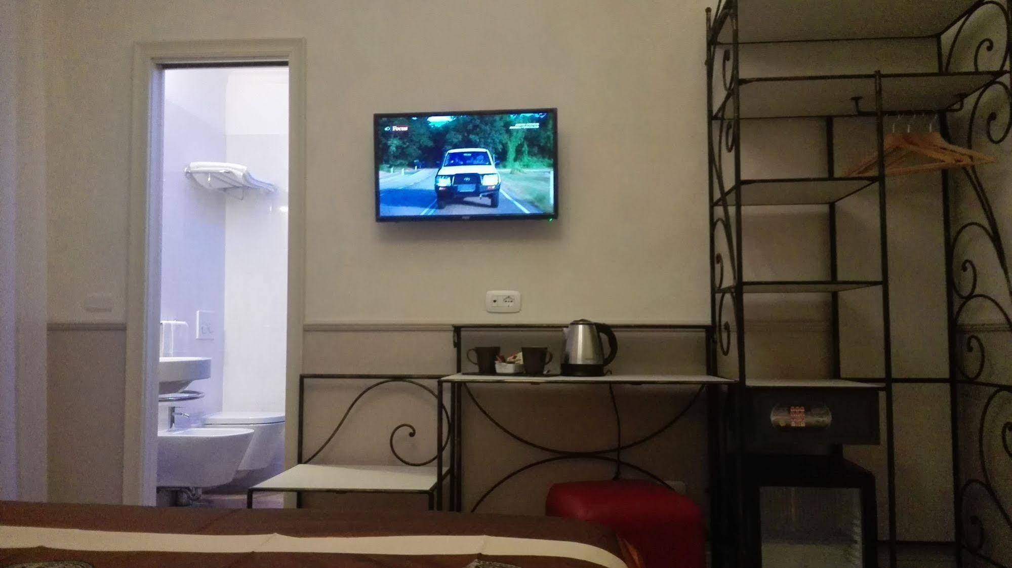 Residenza Cavallini Roma Ngoại thất bức ảnh