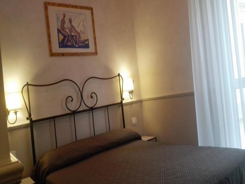 Residenza Cavallini Roma Ngoại thất bức ảnh
