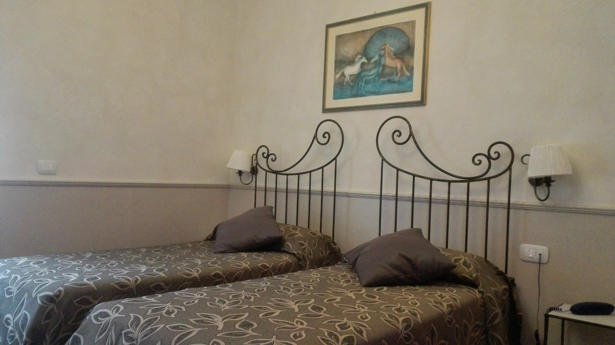 Residenza Cavallini Roma Ngoại thất bức ảnh